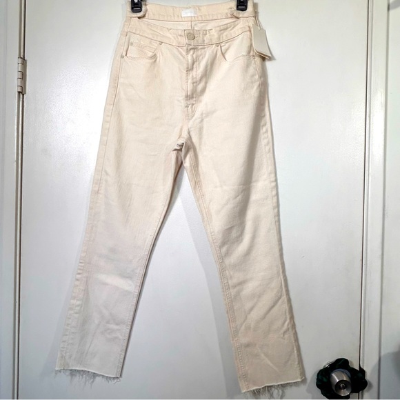 Mother NWT The Dazzler "Ouch" Shift Jeans in Cream- Size 28 - Picture 2 of 15